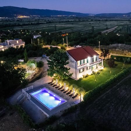 Villa Matko - Family Destination Zmijavci Екстер'єр фото